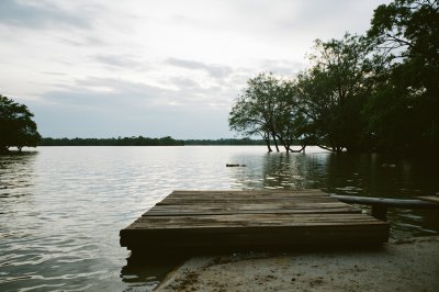 AI-generated travel thumbnail for La Raya de Calobre