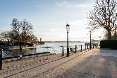 AI-generated travel thumbnail for La Roche-sur-Yon