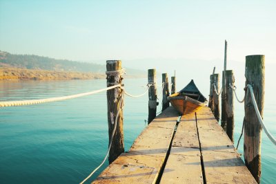 AI-generated travel thumbnail for Laç