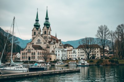 AI-generated travel thumbnail for Lachen