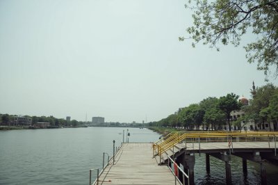 AI-generated travel thumbnail for Lahore