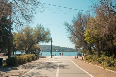 AI-generated travel thumbnail for Laja