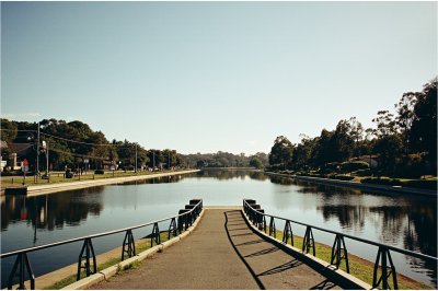 AI-generated travel thumbnail for Lalor