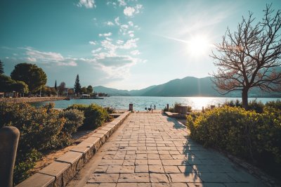 AI-generated travel thumbnail for Lápas