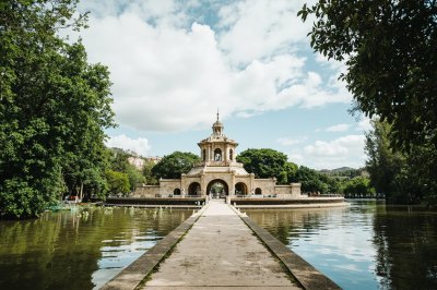 AI-generated travel thumbnail for Las Cañas