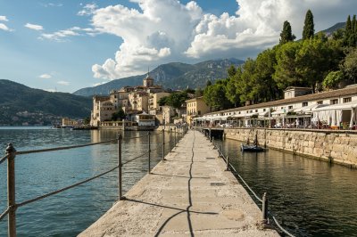 AI-generated travel thumbnail for Laureana Cilento