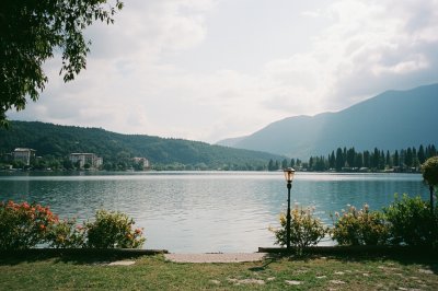 AI-generated travel thumbnail for Laxolo
