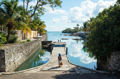 AI-generated travel thumbnail for Le Carbet