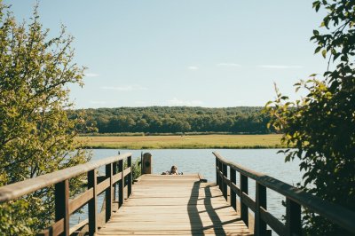 AI-generated travel thumbnail for Le Pian-Médoc