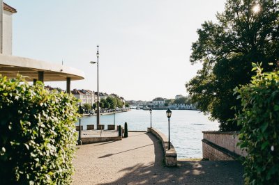AI-generated travel thumbnail for Le Porge