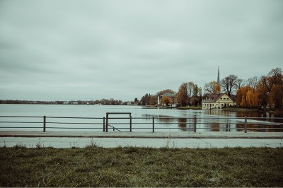 AI-generated travel thumbnail for Lechinţa