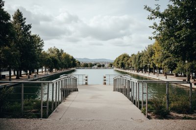 AI-generated travel thumbnail for Léchovo