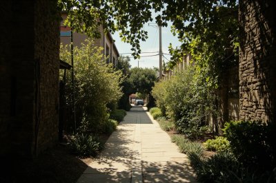 AI-generated travel thumbnail for Lehi