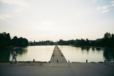 AI-generated travel thumbnail for Lenjan