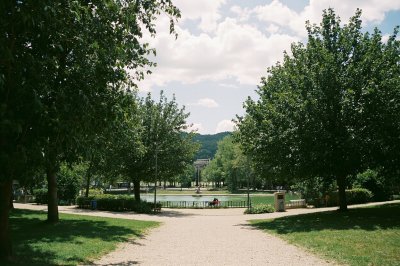 AI-generated travel thumbnail for Les Côtes-d'Arey