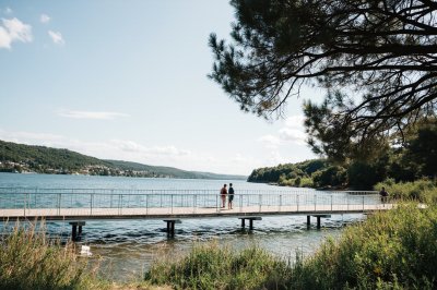 AI-generated travel thumbnail for Les Pennes-Mirabeau