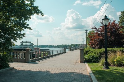 AI-generated travel thumbnail for Levittown