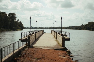 AI-generated travel thumbnail for Lilongwe District