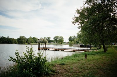 AI-generated travel thumbnail for Litchfield