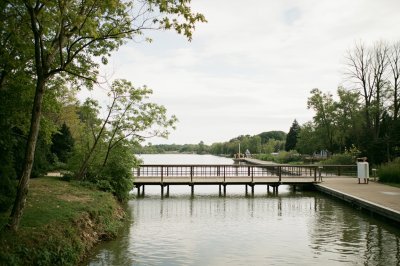 AI-generated travel thumbnail for Livingston County