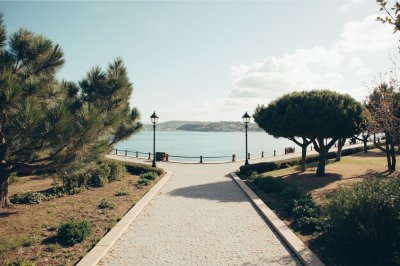 AI-generated travel thumbnail for Lisbon