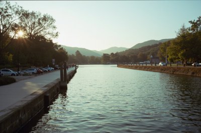 AI-generated travel thumbnail for Loiu