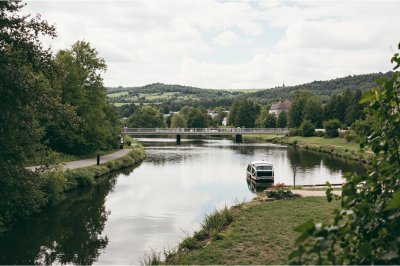 AI-generated travel thumbnail for Lorentzweiler