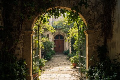AI-generated travel thumbnail for Los Dulces Nombres