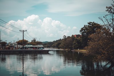 AI-generated travel thumbnail for Los Negros