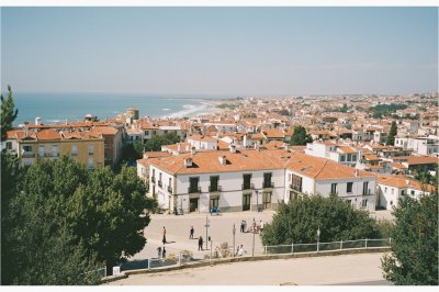 AI-generated travel thumbnail for Loulé