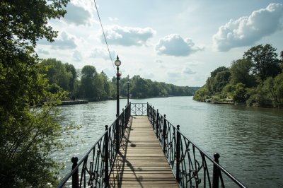 AI-generated travel thumbnail for Louppy-sur-Loison