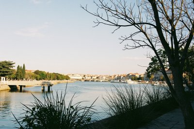 AI-generated travel thumbnail for Loures