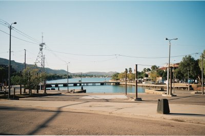 AI-generated travel thumbnail for Lüderitz