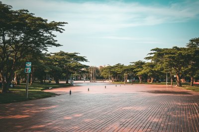 AI-generated travel thumbnail for Lumeje
