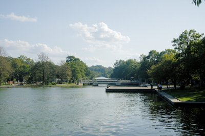AI-generated travel thumbnail for Lyndon
