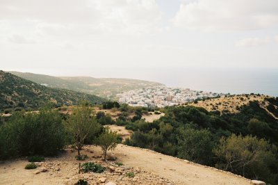 AI-generated travel thumbnail for M'Diq-Fnideq