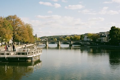 AI-generated travel thumbnail for Mâcon