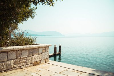 AI-generated travel thumbnail for Magugnano