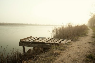 AI-generated travel thumbnail for Malu