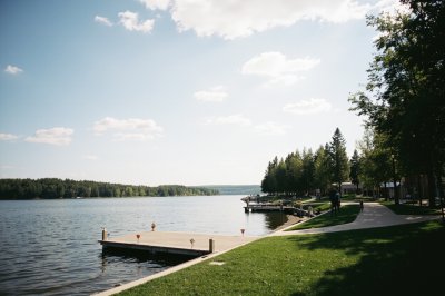 AI-generated travel thumbnail for Mamontovskiy Rayon