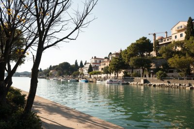 AI-generated travel thumbnail for Marano Marchesato