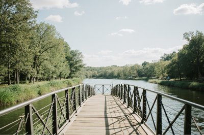 AI-generated travel thumbnail for Margaux