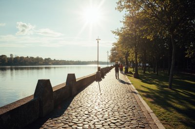 AI-generated travel thumbnail for Maring-Noviand