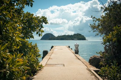 AI-generated travel thumbnail for Marisule/La Brellotte