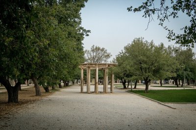 AI-generated travel thumbnail for Markaz-e Ḩukūmat-e Darwēshān