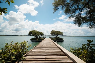 AI-generated travel thumbnail for Marmelade