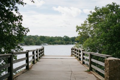 AI-generated travel thumbnail for Mauldin