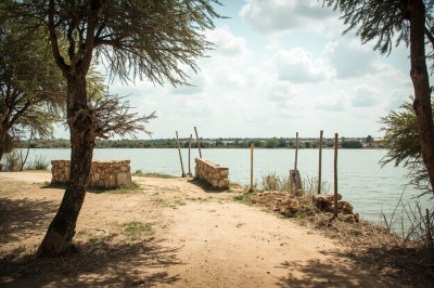 AI-generated travel thumbnail for Mboursou Léré