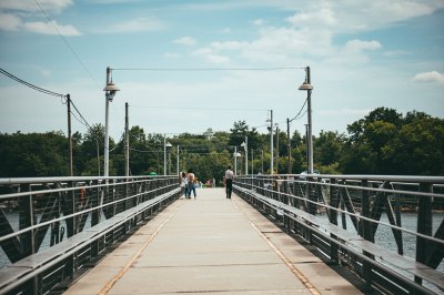 AI-generated travel thumbnail for McHenry