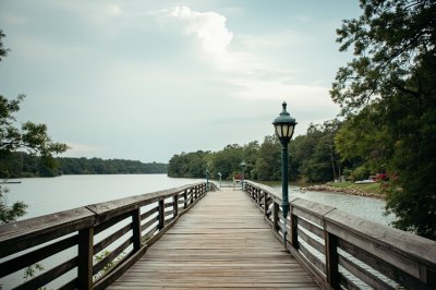 AI-generated travel thumbnail for McMinn County